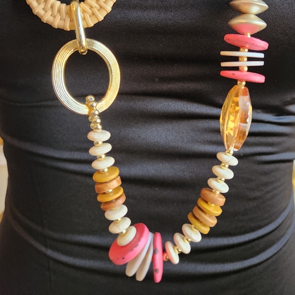 Elegant Multicolor Crystal Beaded Necklace - Picture 14 of 14